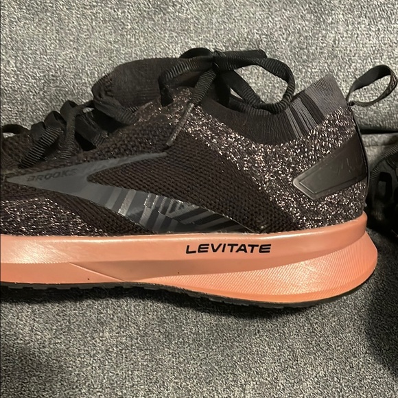 Brooks Levitate Black and Pink Athletic Shoes - Picture 9 of 10
